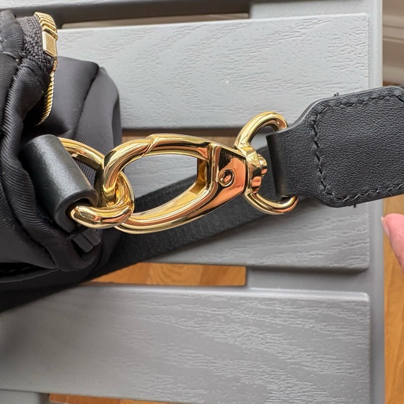 Quince Revive Nylon Foldover Crossbody - Picture 12 of 14